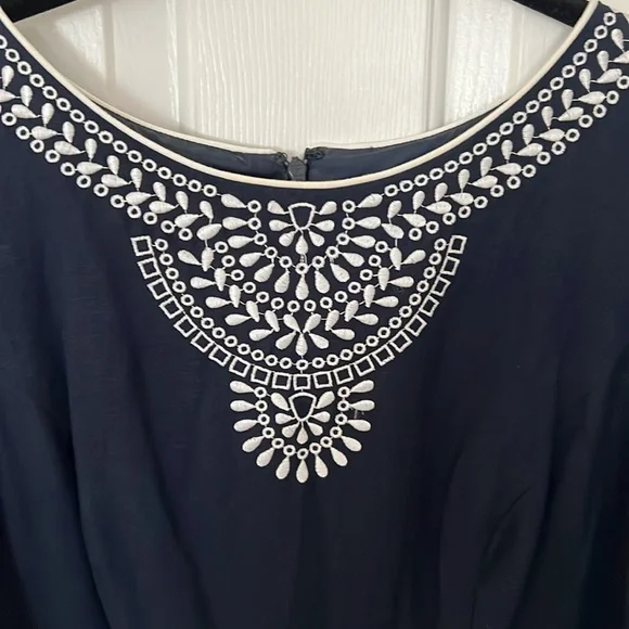 Jessica Howard sleeveless dress. - Picture 2 of 12